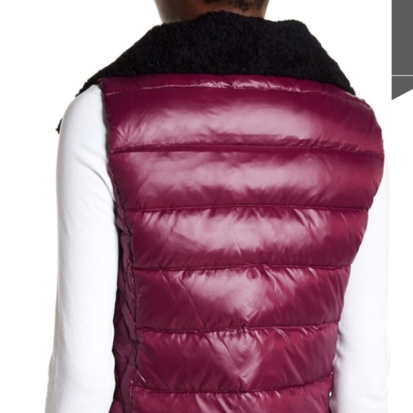 🎊😀🎉HP🎉😀🎊 UGG Down Vest - 1 left size M - Picture 2 of 8